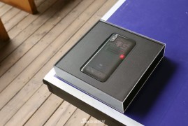 小米8透明探索版(小米8透明探索版代号)