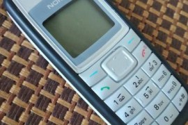 诺基亚1110(诺基亚1110和1112区别)