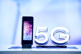 三星g5308w(三星g5308w怎么装手机卡)