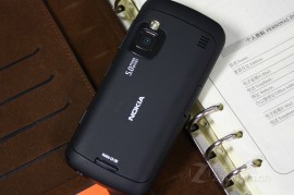 诺基亚c6-02(诺基亚c601参数)