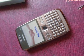 诺基亚e72i多少钱(诺基亚e721是什么型号)