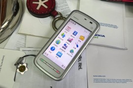 诺基亚5233手机游戏(诺基亚5320xm游戏)