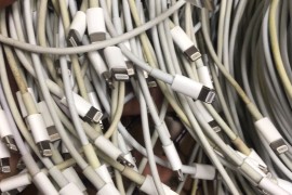 iphone数据线多少钱(苹果数据线要多少钱一个)