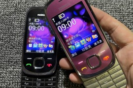 诺基亚lumia720(诺基亚lumia720外壳)