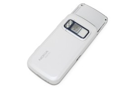 诺基亚手机n86(诺基亚手机N81待机时,按键灯一明一灭一)