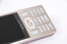 oppoa103(oppoA1030p版本v12多大英寸)