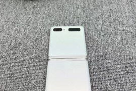 三星s7070c(三星s70d)