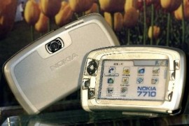诺基亚7710(诺基亚7710图片)