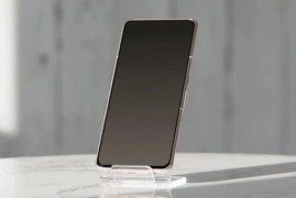 三星a80(三星a8000哪一年上市的)