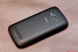 诺基亚lumia710(诺基亚lumia630)