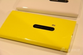 诺基亚lumia920评测(诺基亚lumia928)
