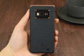 三星2013(三星2013翻盖手机多少钱)