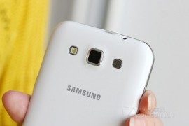 三星i8530(三星I8530 Galaxy Beam)