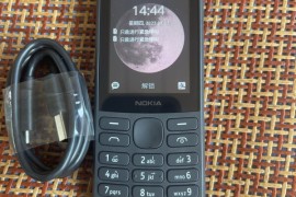 诺基亚215(诺基亚215 4g)