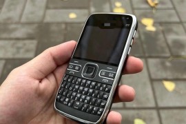 诺基亚e72i(诺基亚e72i支持联通3g网络吗)