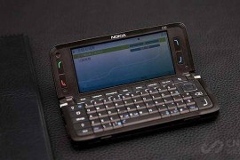 诺基亚e90(诺基亚E90售价万元)