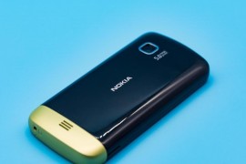 诺基亚c5-06(诺基亚C506手机充电器)