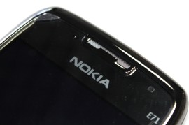 诺基亚e71测评(诺基亚e71参数及图片)
